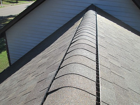 Lucius Roofing Residential Roofing A professionally installed roof can last between 20 and 25 years depending on the quality of materials used and craftsmanship of the installation. If you have an older roof, there's a good chance it needs to be replaced or repaired.  Stand outside and look at the slopes of your roof in direct sunlight. If you notice curling shingles, it's a sign they're ready to be replaced. Missing shingles is another sign your roof needs attention.  A free roof inspection confirms the extent of damage and gives you the information necessary to determine if you need a replacement. | Memphis | Germantown | Cordova | Bartlett | Tennessee